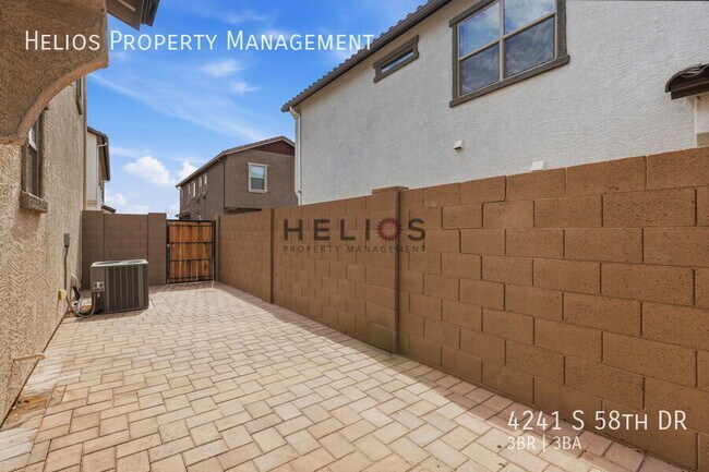Building Photo - 4241 S 58th Dr