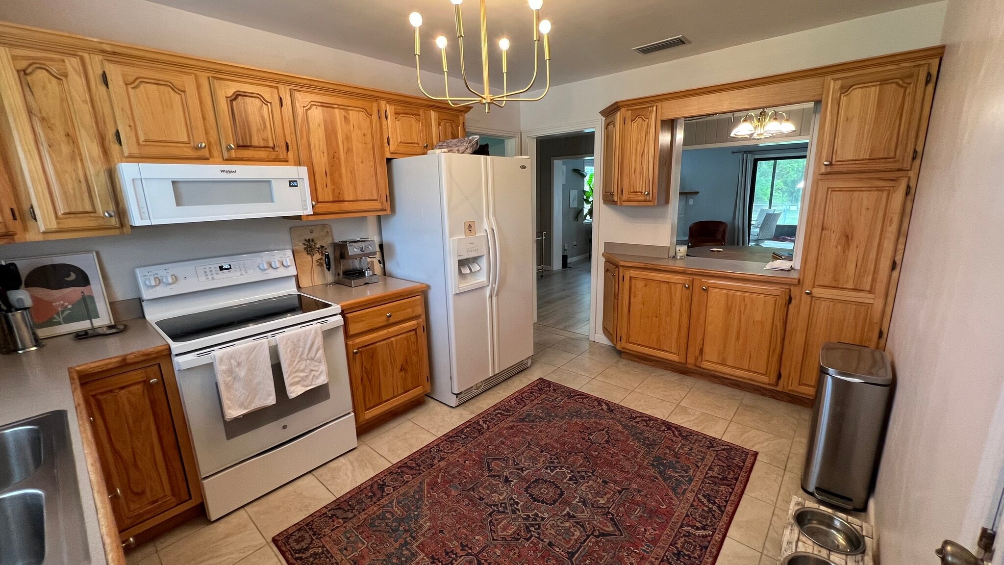 Building Photo - 5702 Cedar Forest Dr S