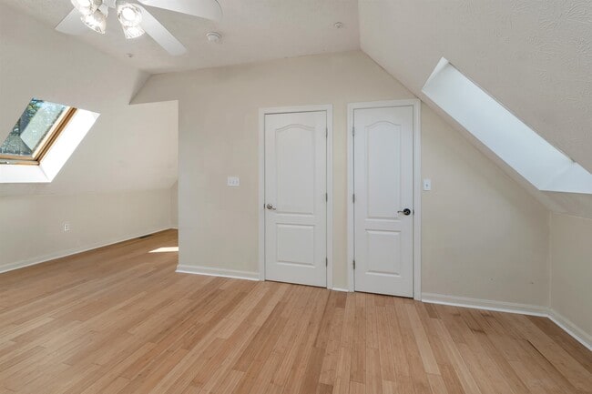 Building Photo - 32 Suffolk Ct