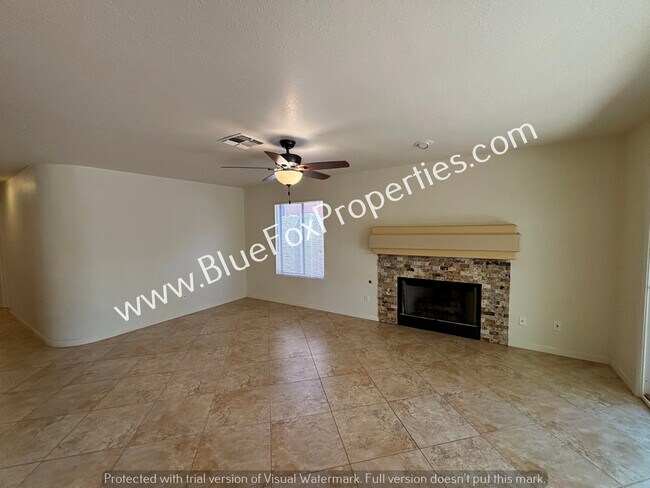 Building Photo - 5168 N Windriver Pl