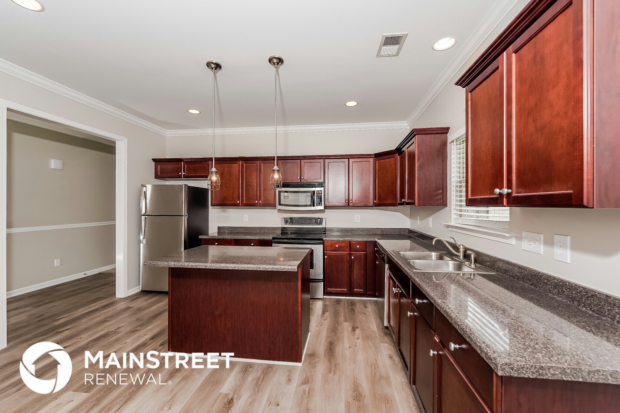 Building Photo - 1131 Avalon Dr