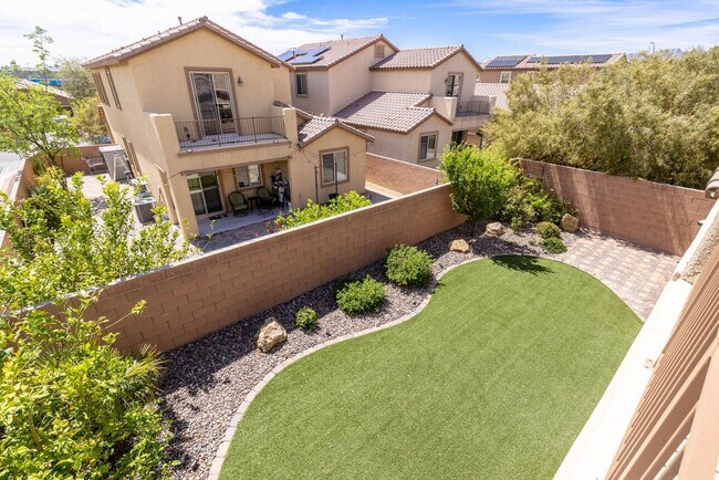 Building Photo - Beautiful West Vegas Home With Next Gen Suite