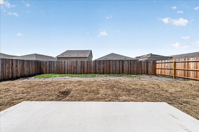 Building Photo - 1314 Lady Yoli St