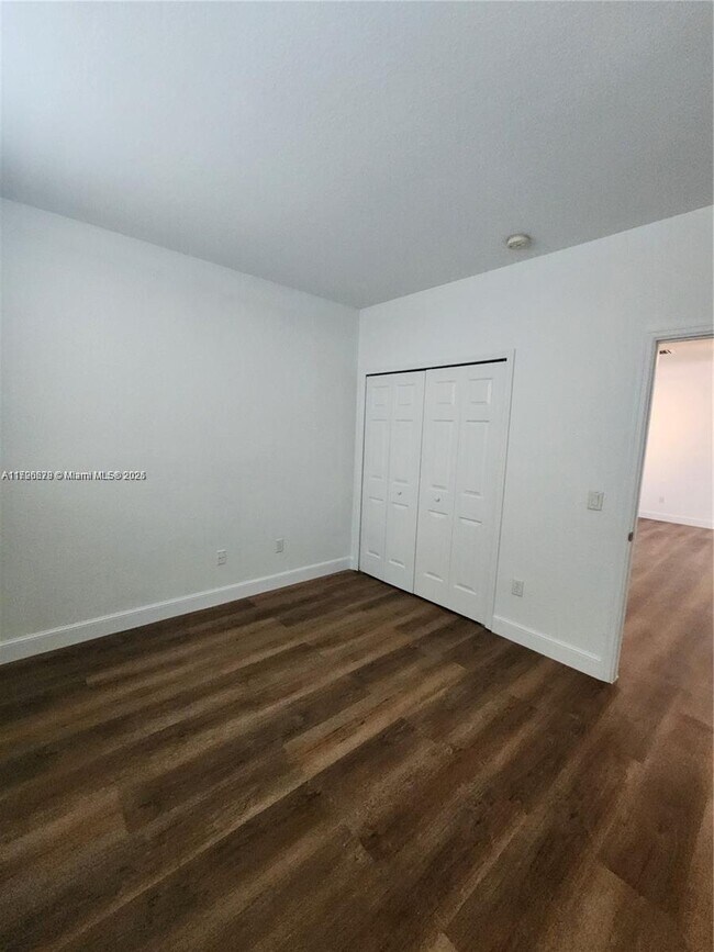 Building Photo - 15798 SW 40th St