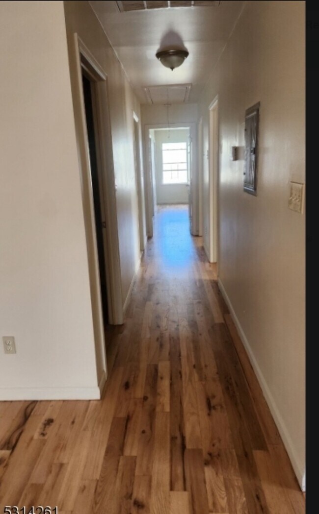 105 Palm St 105 Palm St Newark NJ 07106 Apartment Finder