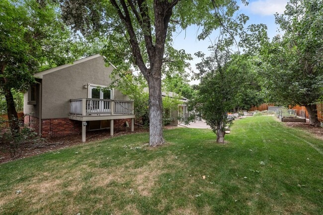 Building Photo - 2226 S Beeler Way
