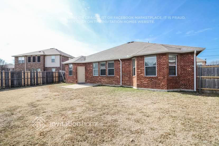 Building Photo - 932 Matagorda Ln