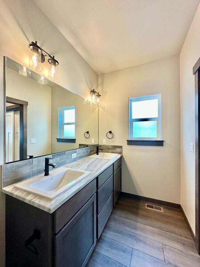 Building Photo - New Build Ranch Style Home Available with RV or Boat Garage!!