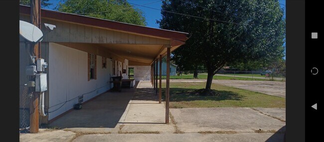 Looking east - 3 E Avenue B