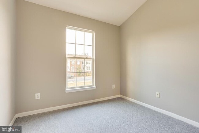 Building Photo - 20366 Hartwell St