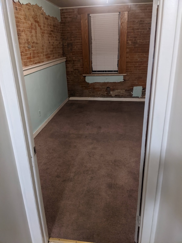 Building Photo - 60 N Main St