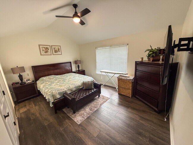 Building Photo - 38619 Watson Cir