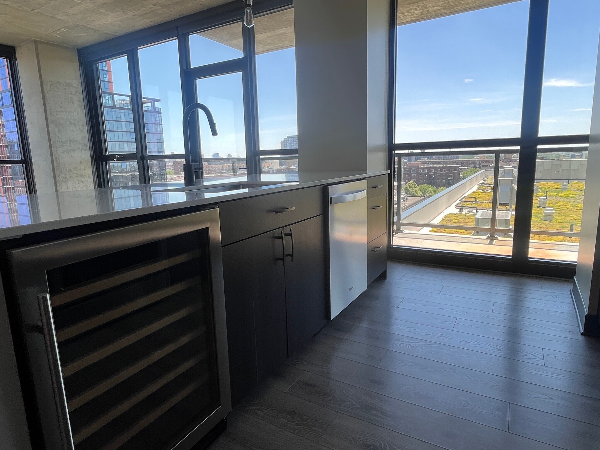 3 bedroom Kitchen - 177 N Ada St