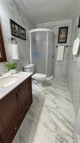 Building Photo - 13731 Biggs St