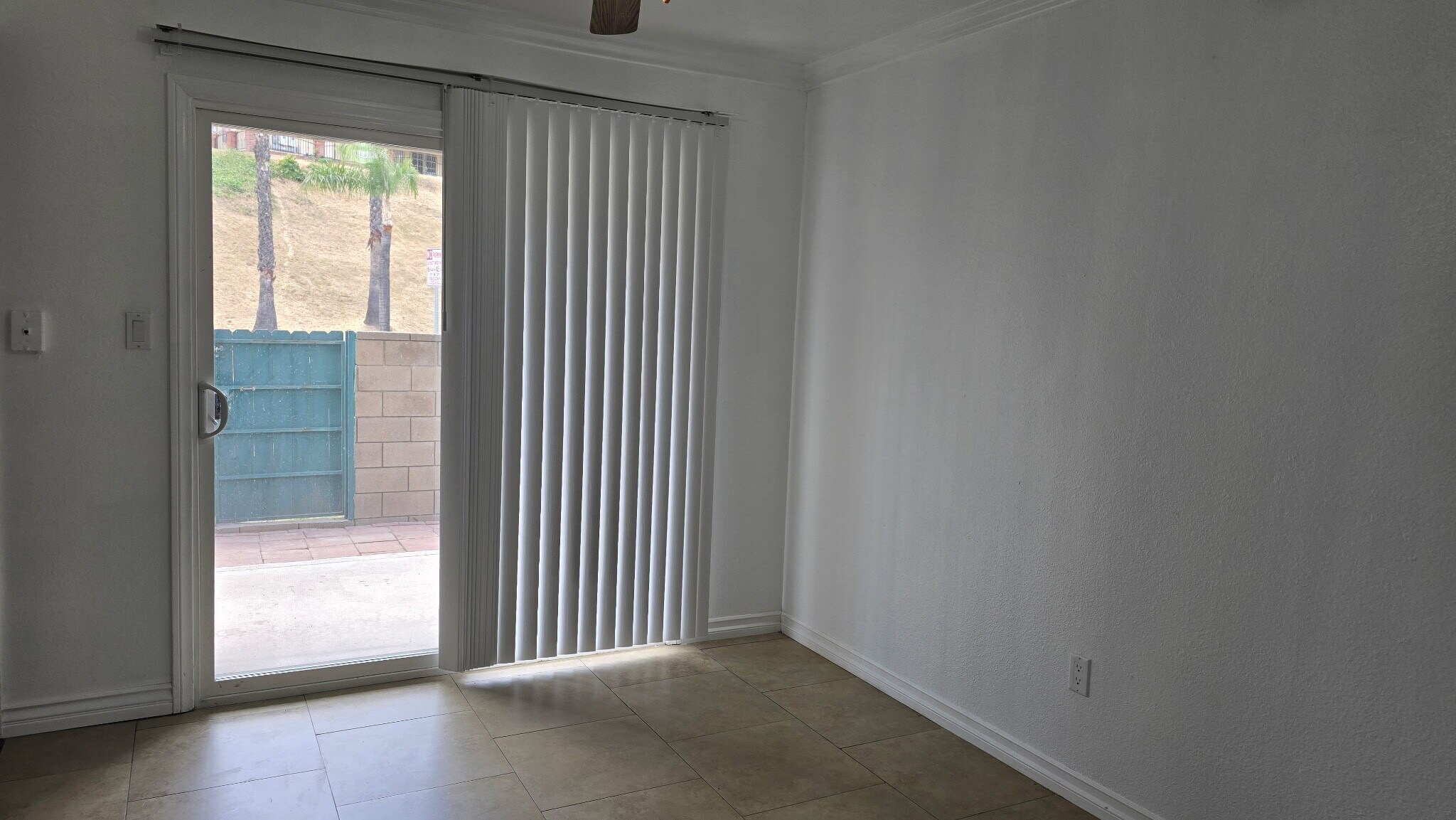 Building Photo - 2255 Cahuilla St