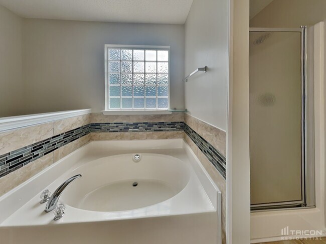 Building Photo - 11588 Alicias Ct