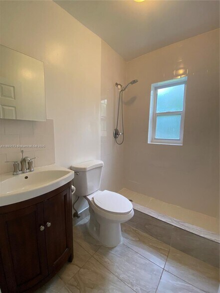 Building Photo - 251 NW 41st St