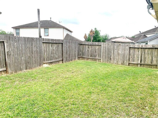 Building Photo - 18714 Desert Marigold Dr