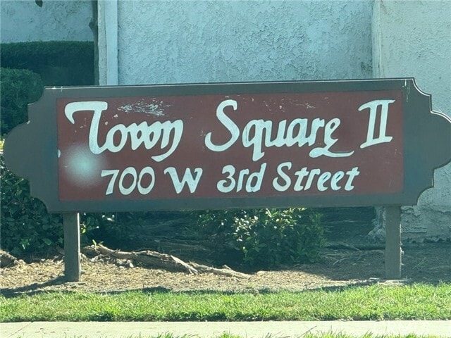 Building Photo - 700 W 3rd St