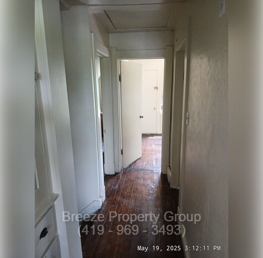 Building Photo - 2145 Dorr St