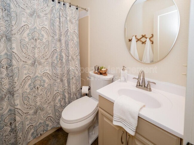 Building Photo - 1928 Eckener Dr