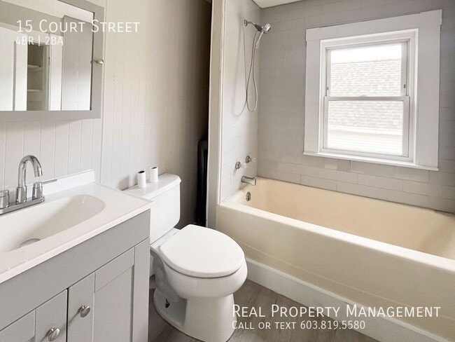 Building Photo - 15 Court St