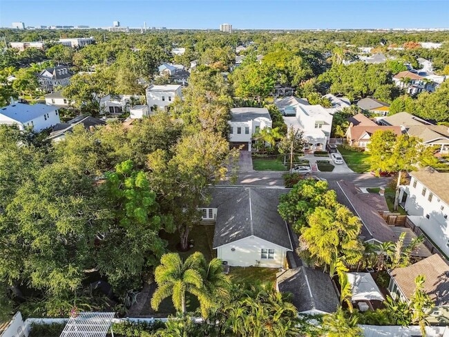 Building Photo - 2908 W San Isidro St