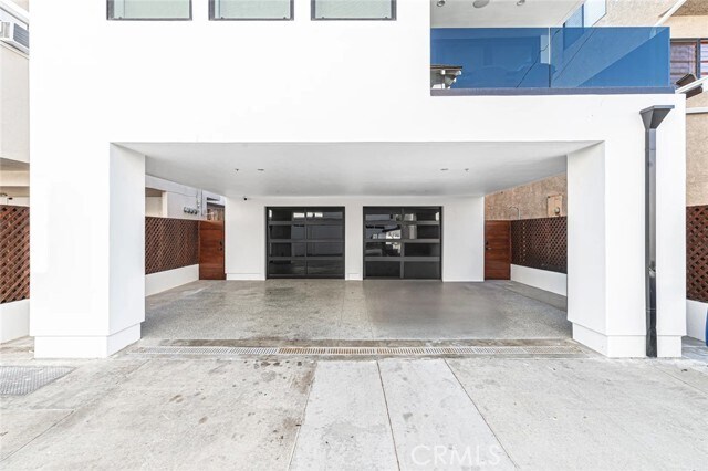 Building Photo - 1034 W Balboa Blvd