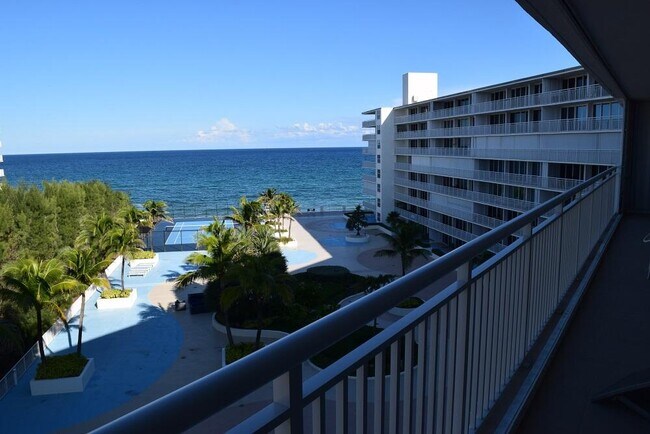 Building Photo - 3546 S Ocean Blvd