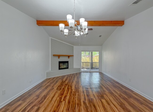 Building Photo - 3022 Homewood Pl