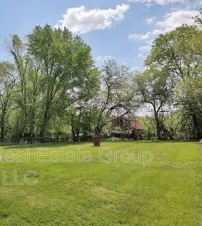 Building Photo - 15729 Fenton Ave