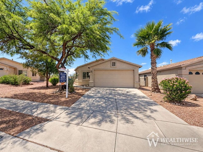 Building Photo - Now Available! Spacious 4 Bedroom Home with Den in Rita Ranch