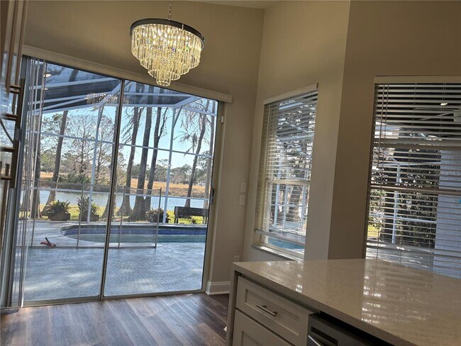 Building Photo - 2679 Runyon Cir