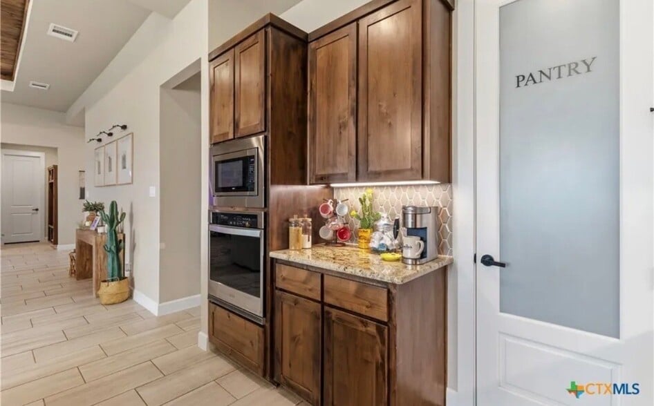 Building Photo - 3015 Whitetail Trail