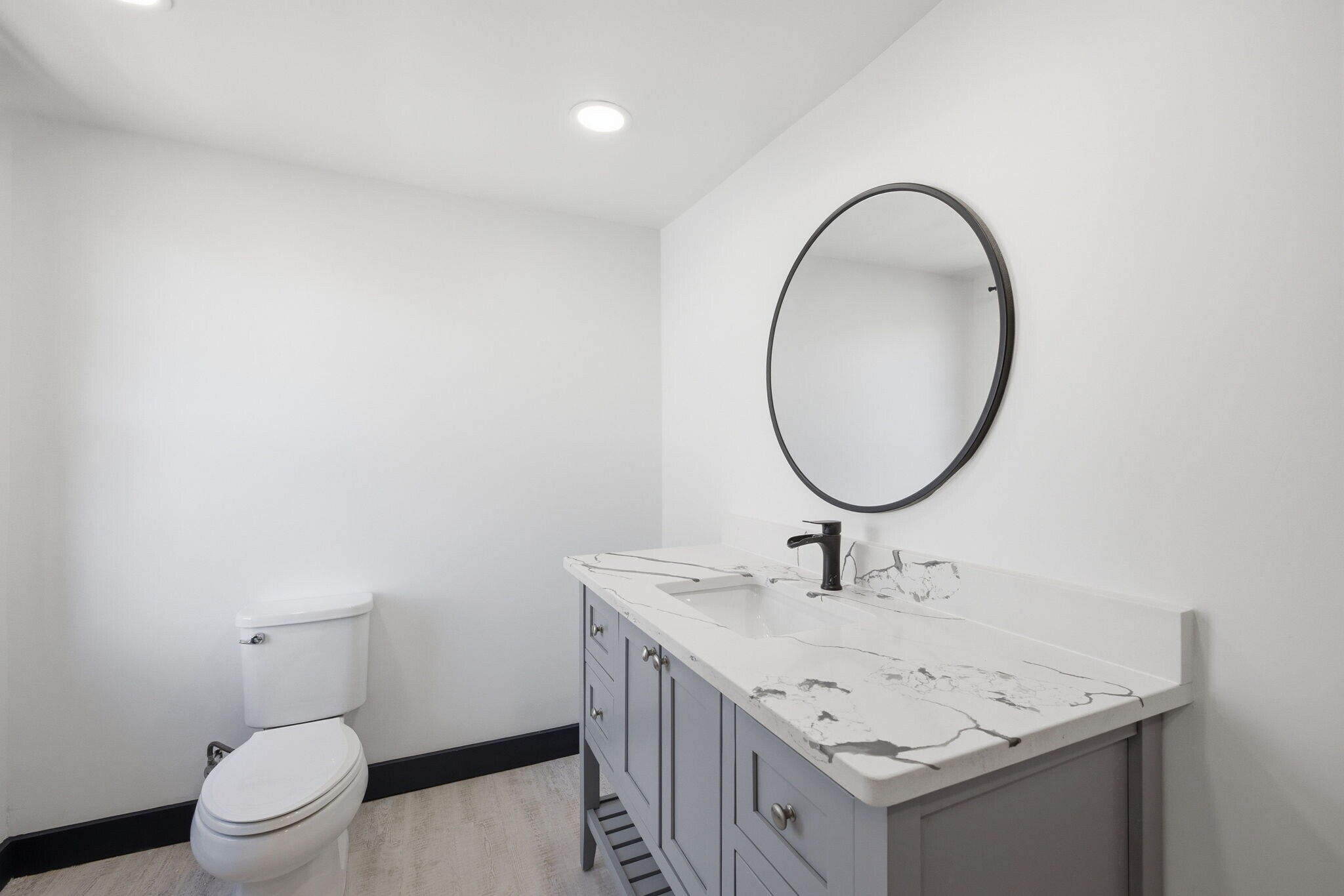 Building Photo - 883 Worthington Rdg