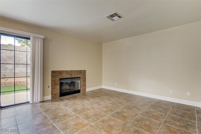Building Photo - 9540 Sunken Reef Cir