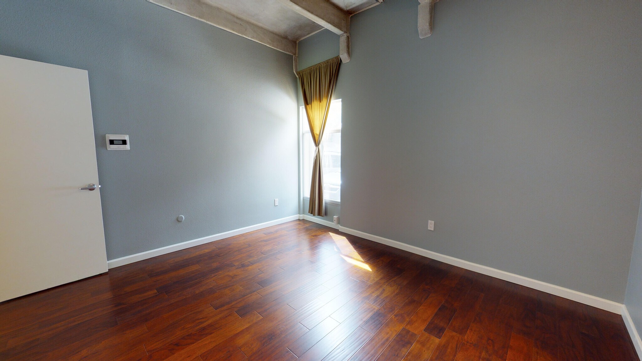 Bedroom - 675 S University Blvd