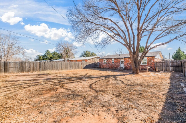 Building Photo - 5614 44th St