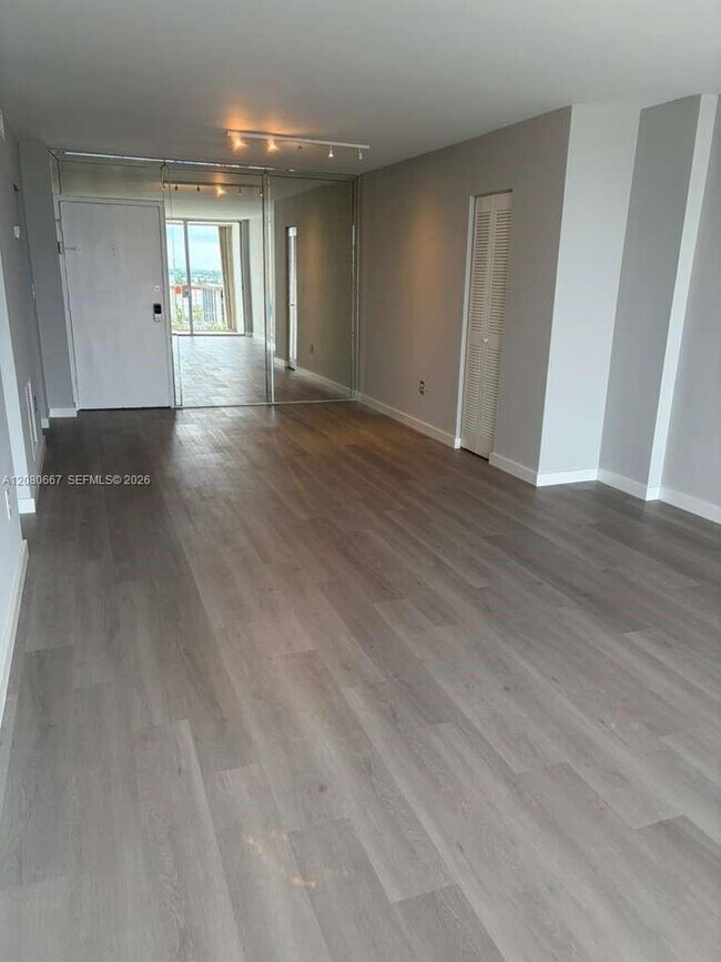 Building Photo - 1865 79th Street Causeway