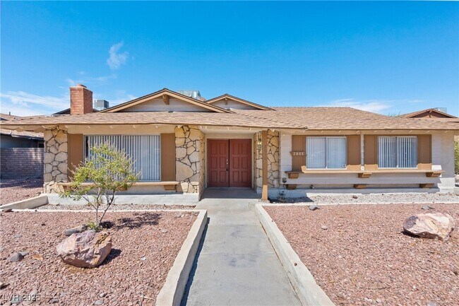 Primary Photo - 2896 Klinger Cir