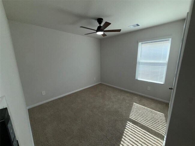 Building Photo - 300 Belmont Pl