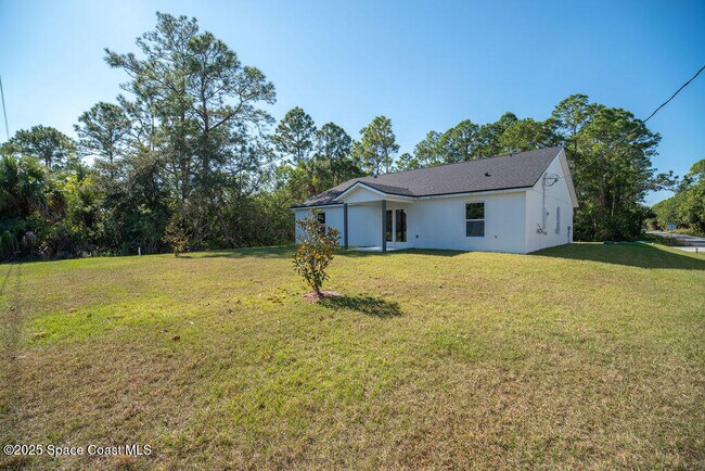 Building Photo - 1241 Platt Ave SW