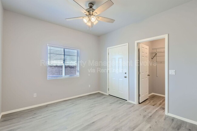 Building Photo - 7010 N 80th Ave