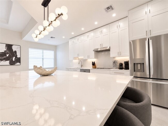 Building Photo - 12667 Biscayne Ct