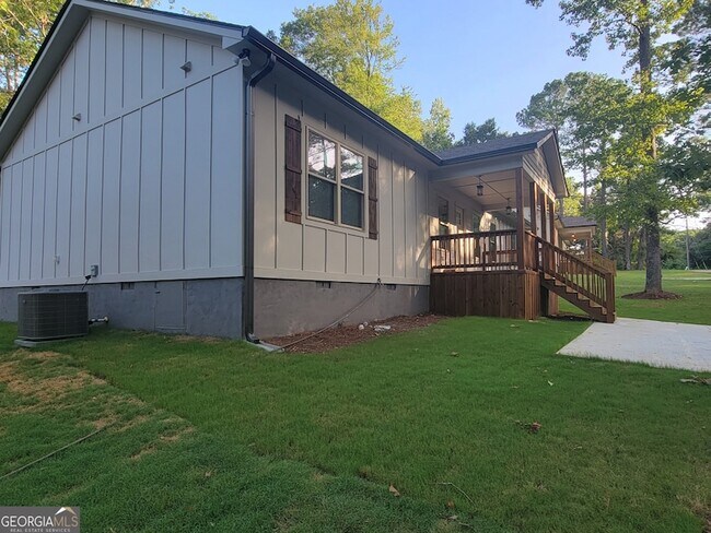 Building Photo - 403 Loblolly Ridge Rd