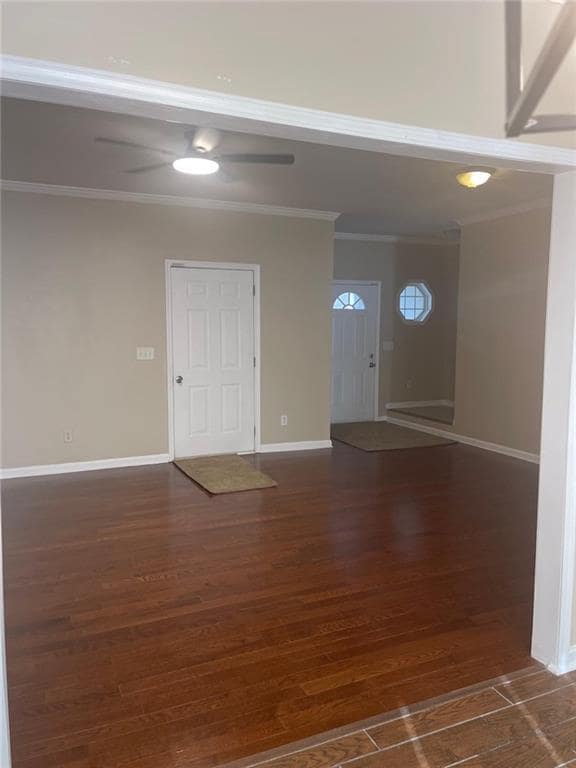 Building Photo - 282 Village Dr