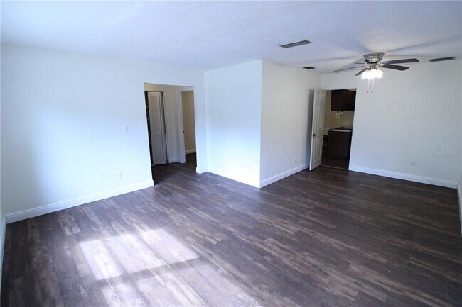 Building Photo - 4628 NW 40th Terrace