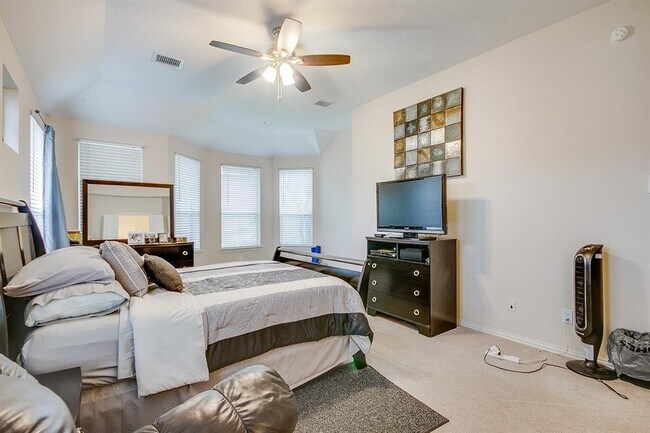 Building Photo - 2603 Plantation Hollow Ct