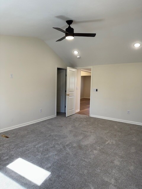 Building Photo - 110 Ridgeway St