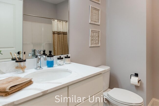 Building Photo - 25 Madelyn Way